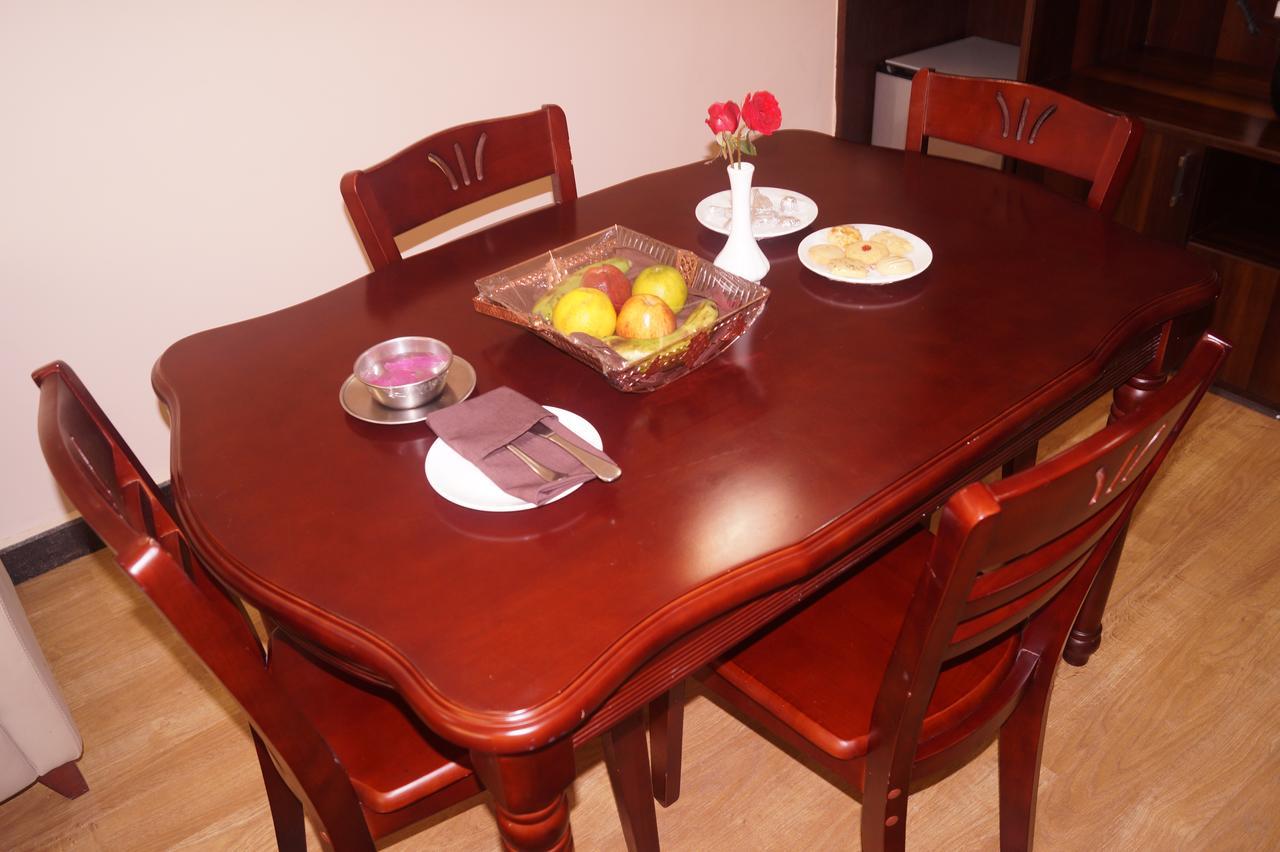 Kamlesh Continental Hotel Angul Szoba fotó