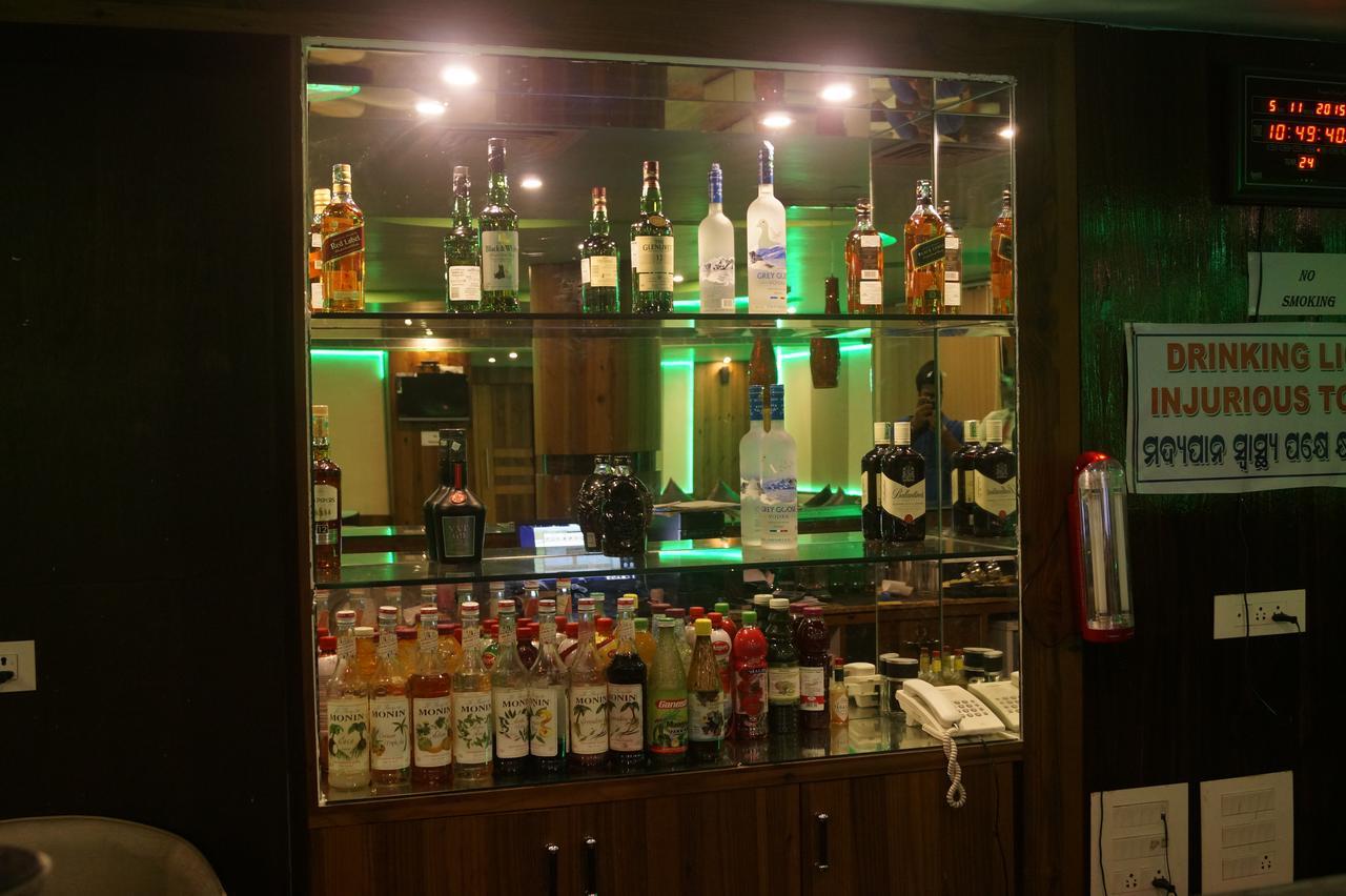 Kamlesh Continental Hotel Angul Kültér fotó