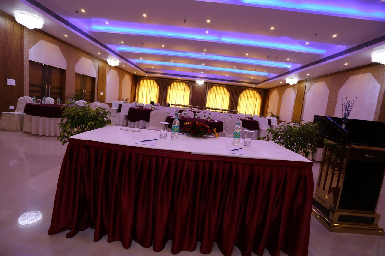 Kamlesh Continental Hotel Angul Kültér fotó
